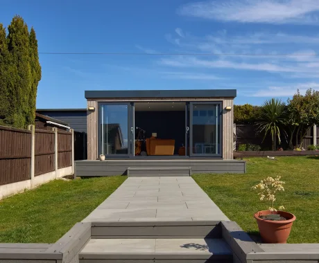 003 sf garden studio hemmingfield close dawson