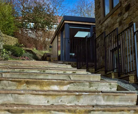 External garden studio