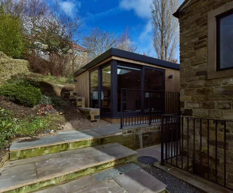 Garden studio anthracite grey doors