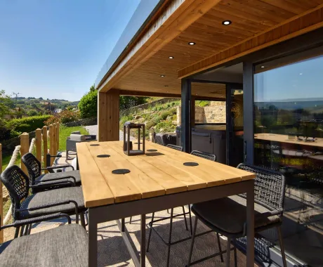 Garden studio exterior bar area