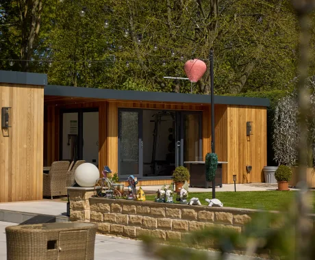 Garden studio in uk garden