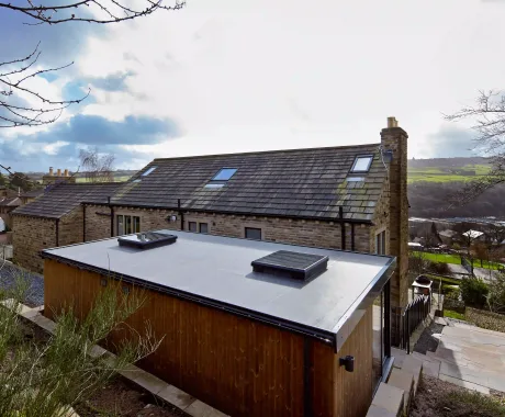 Garden studio rubber roof